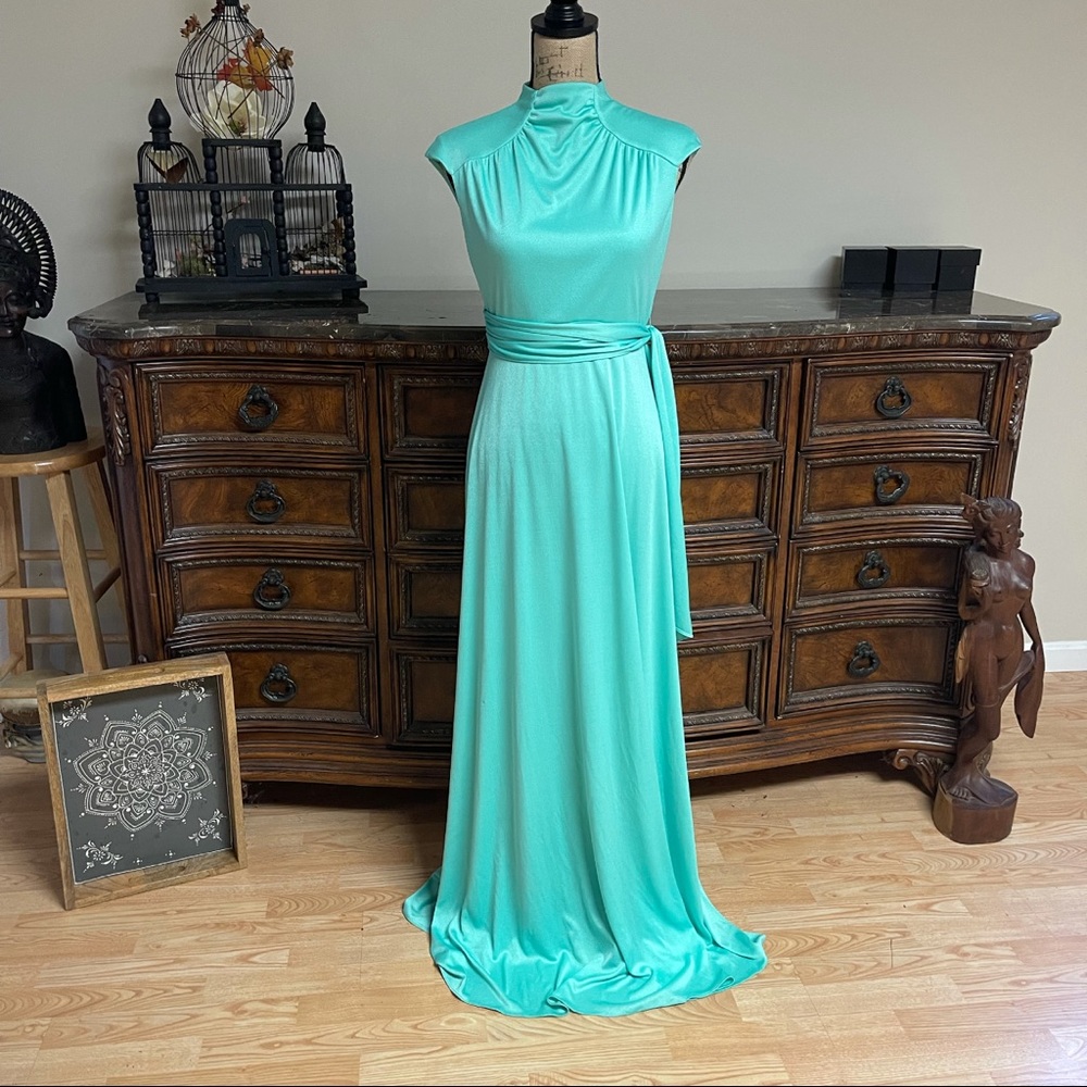 1970's Disco Dress. Green tie waist, high neck